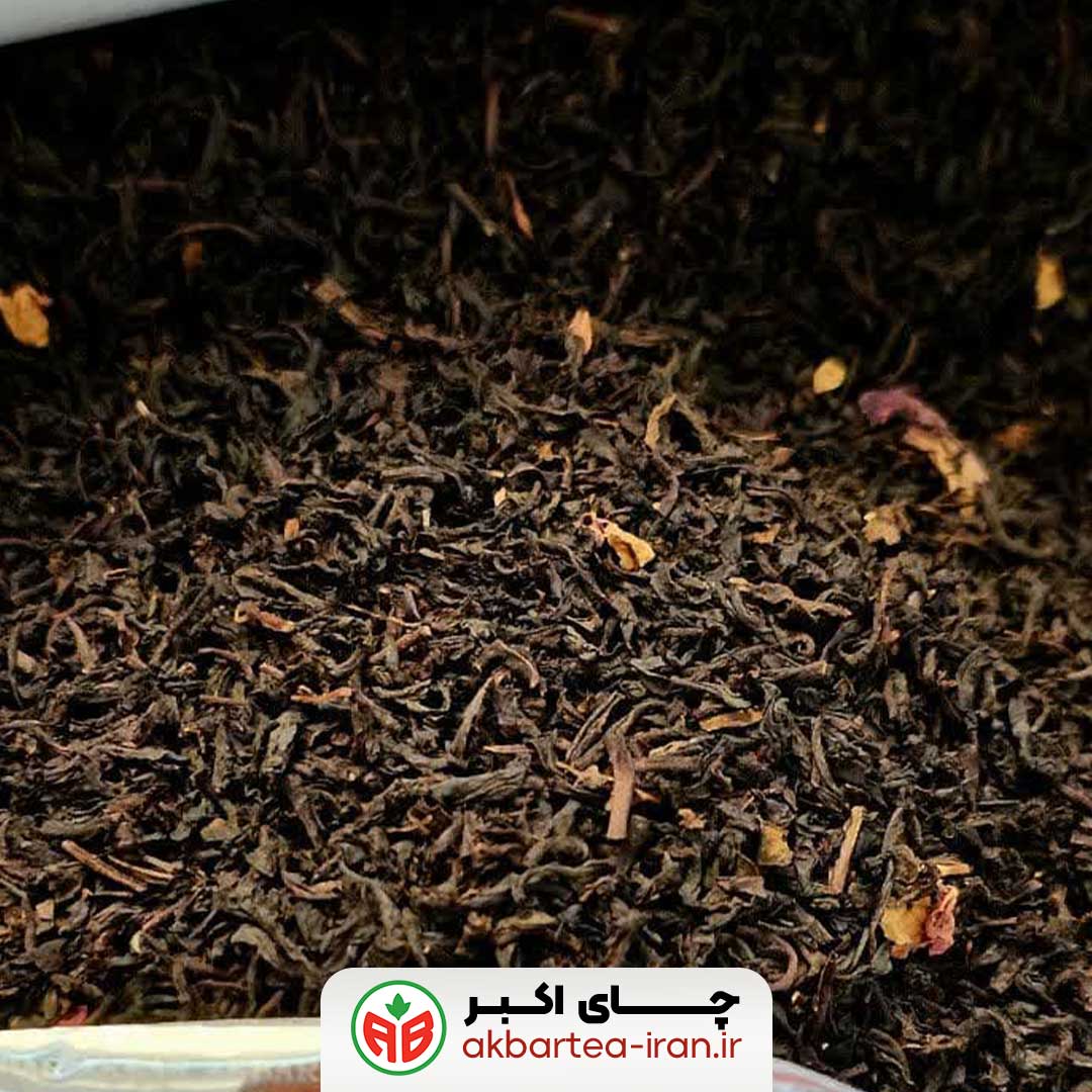 چای-سیاه-ممتاز-توت-فرنگی-اکبر(500-گرمی) چای سیاه ممتاز توت فرنگی اکبر(500 گرمی)
